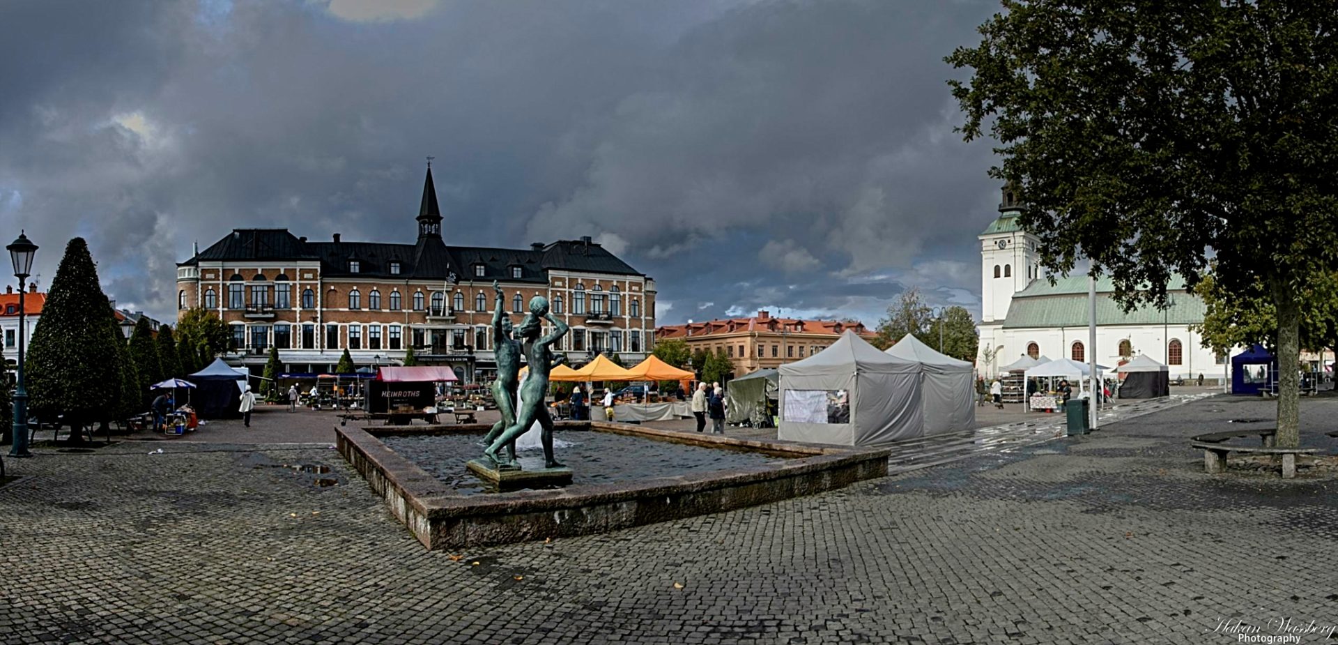 Townside Square Town Square - ON1 Photo Critiques Gallery - ON1