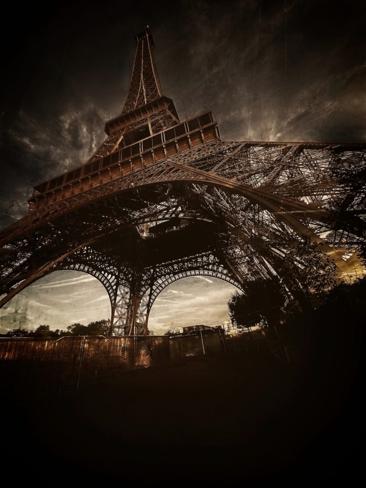 Pumpkin Spice Eiffel Tower