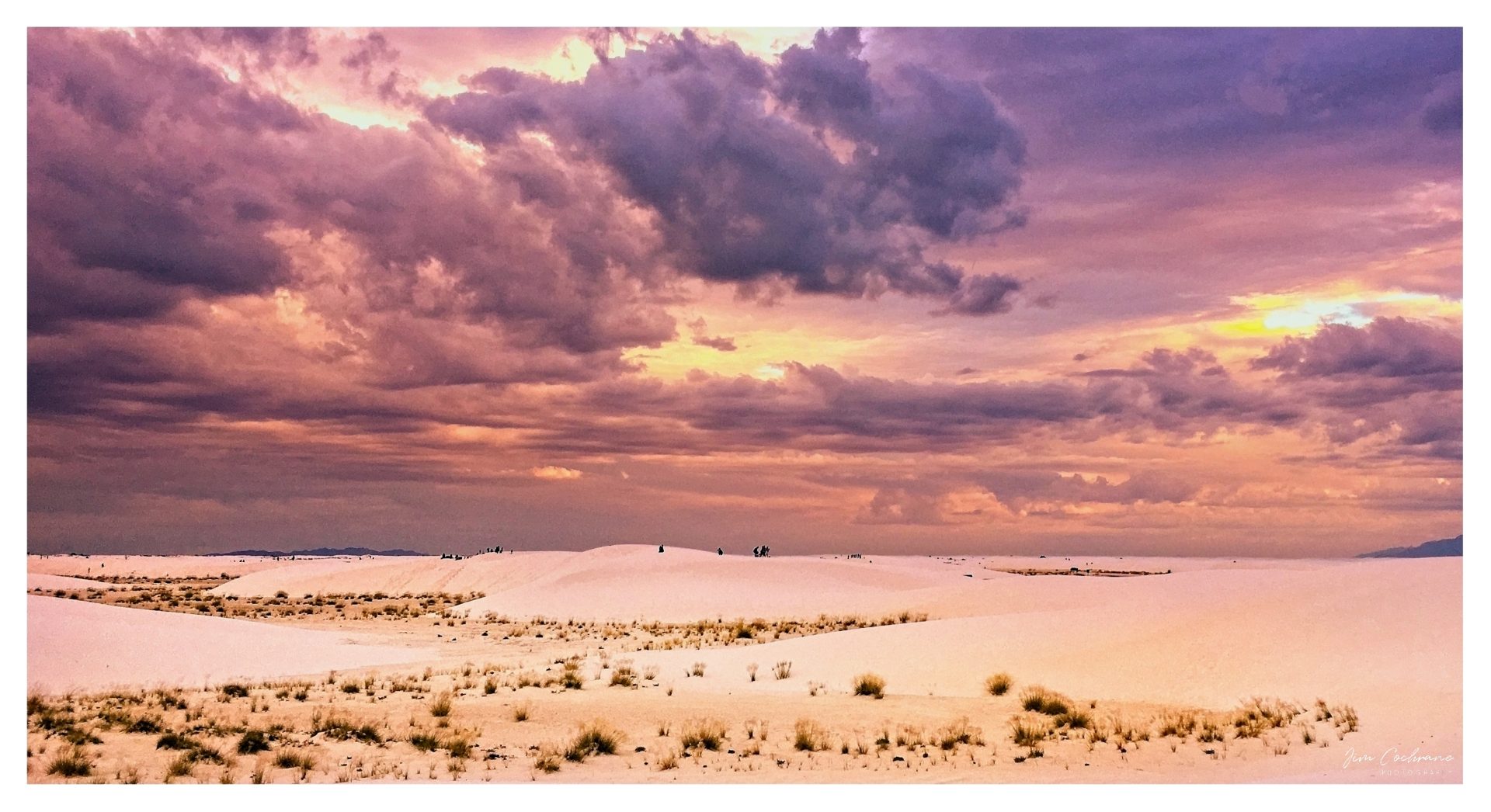 White Sands National Monument de-light