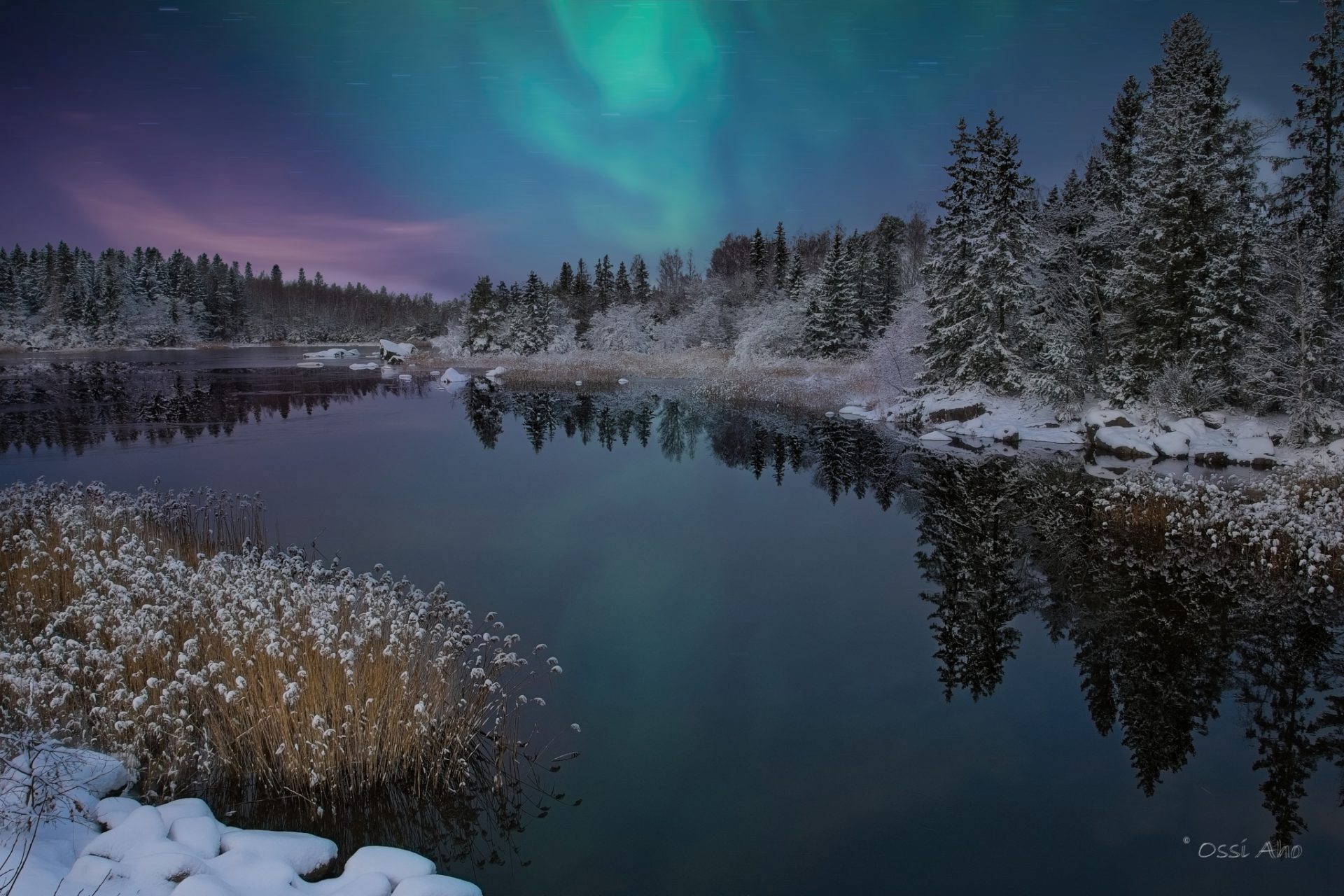 Reflections of the northern lights.