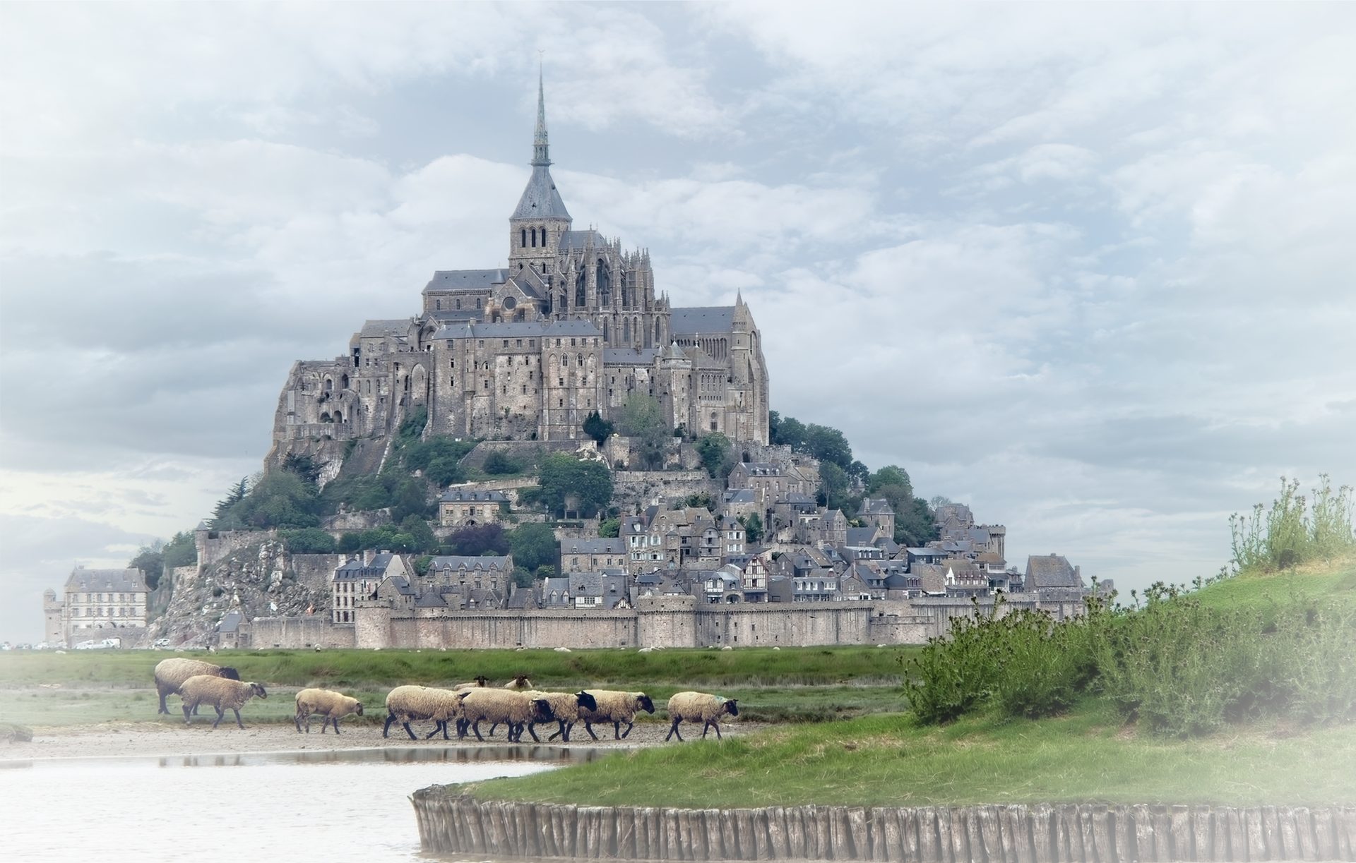 Le Mont-Saint-Michel FRANCE