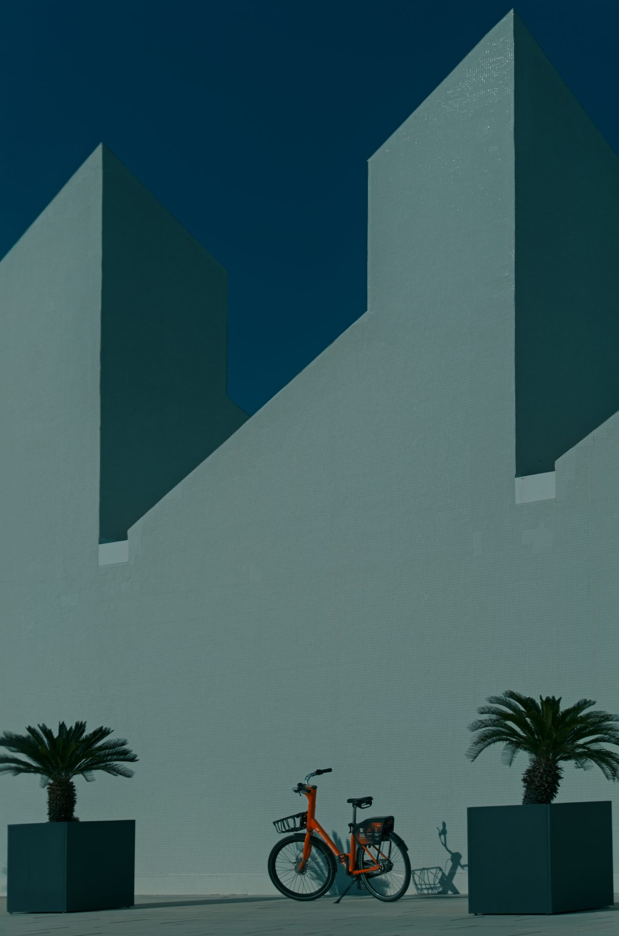 Blue fusion in Barcelona