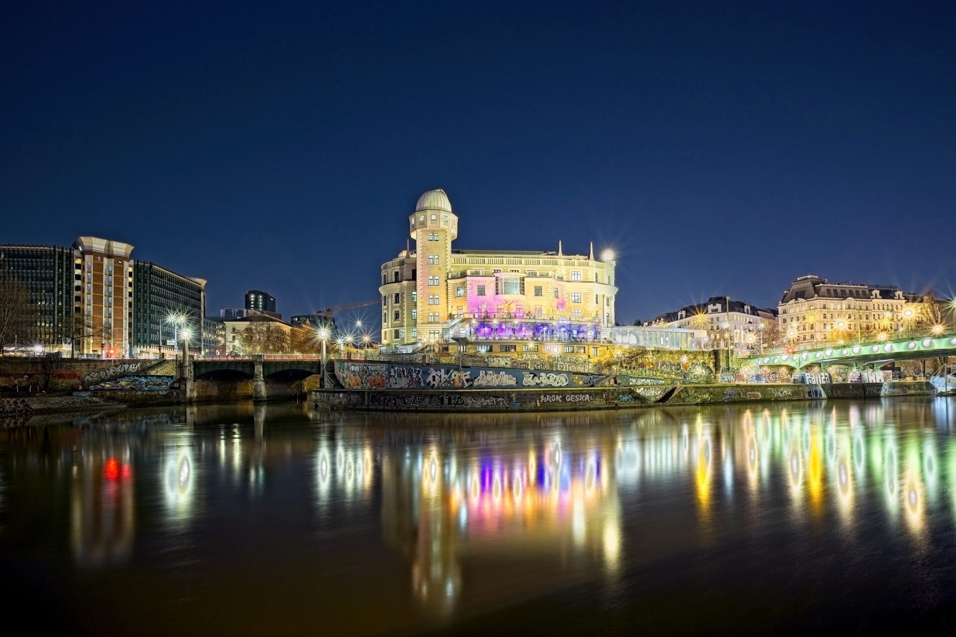 Starlit Moments at the Danube Canal
