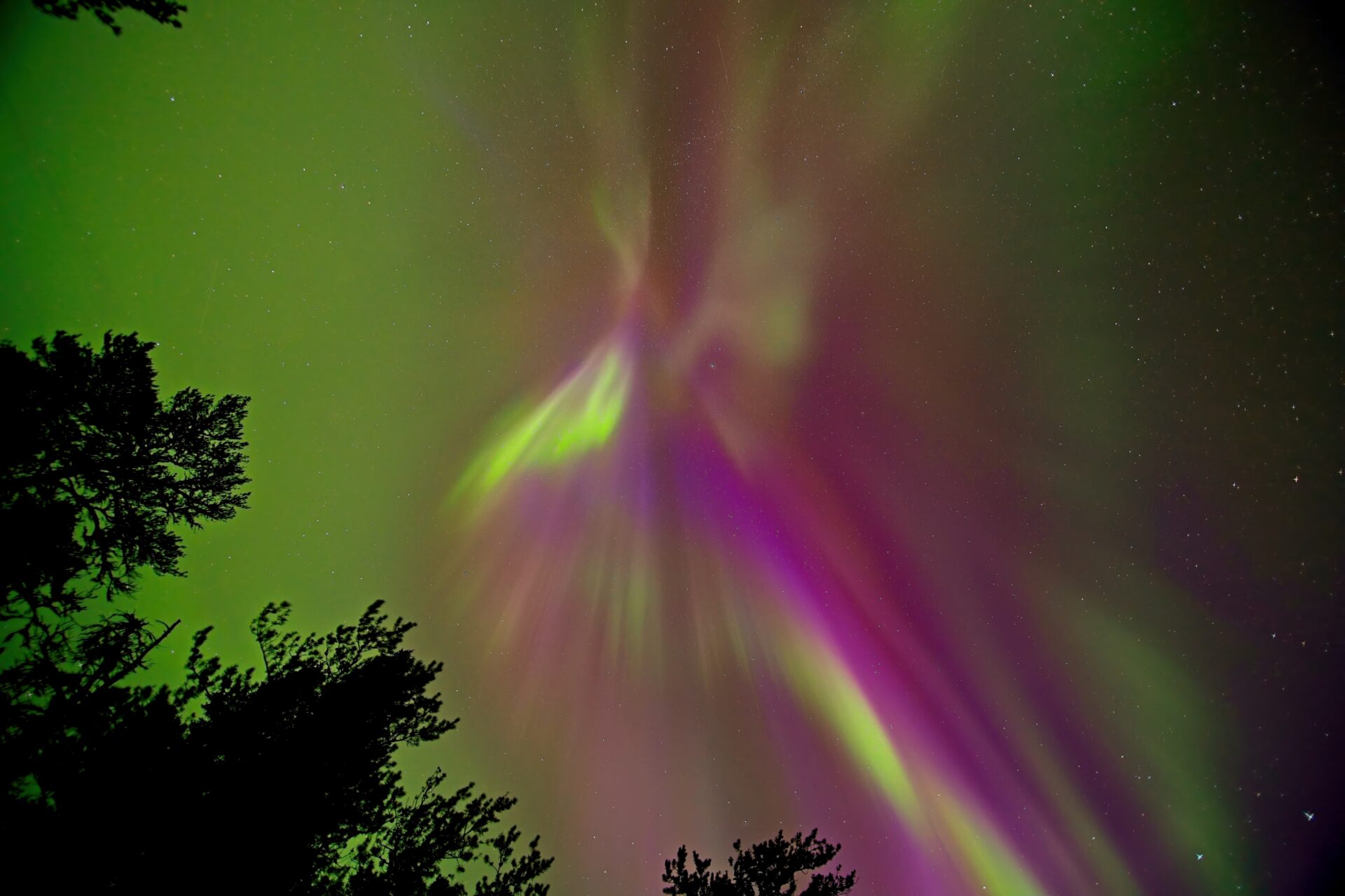 Aurora Borealis over Northwestern Ontario