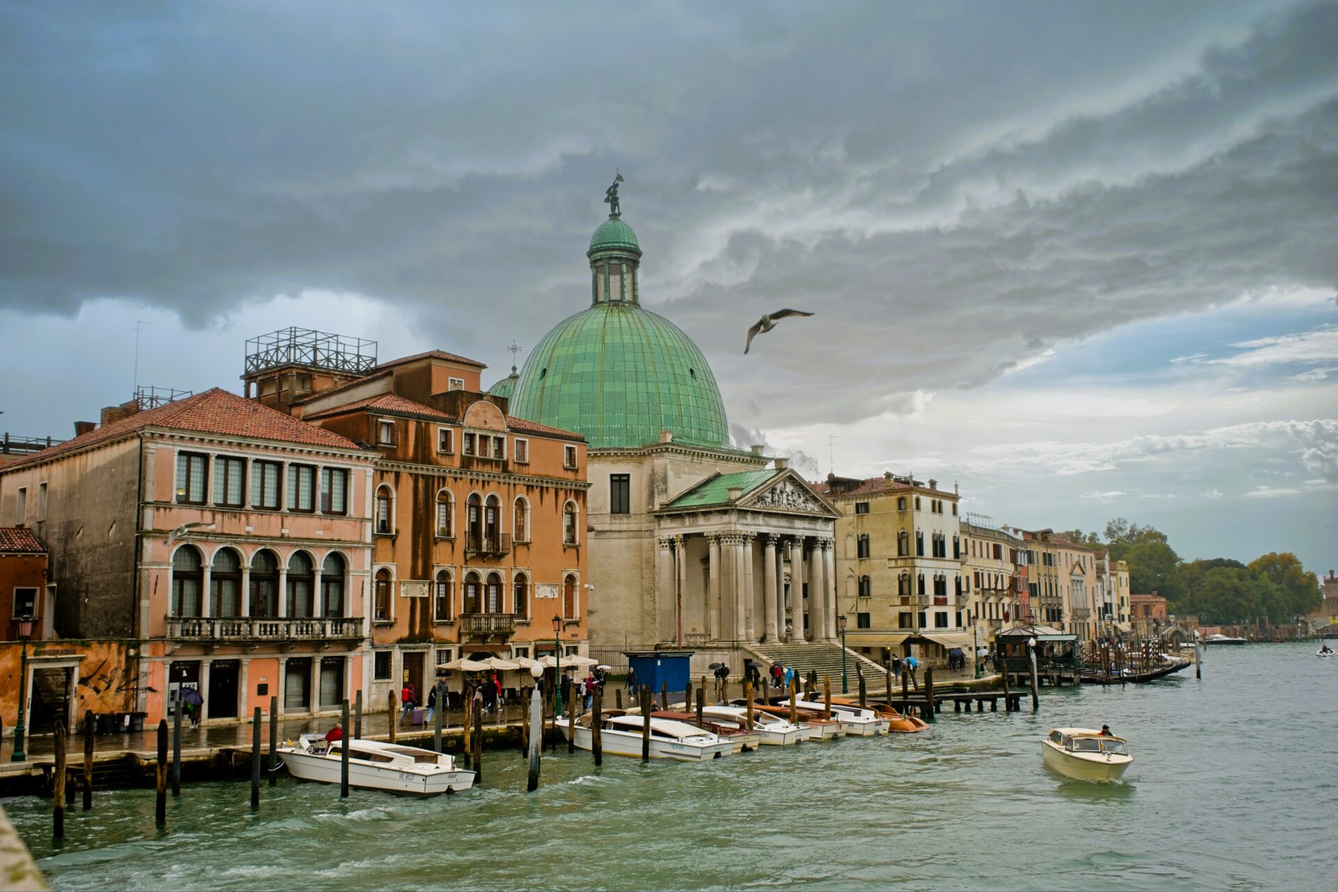 Venetian Moment