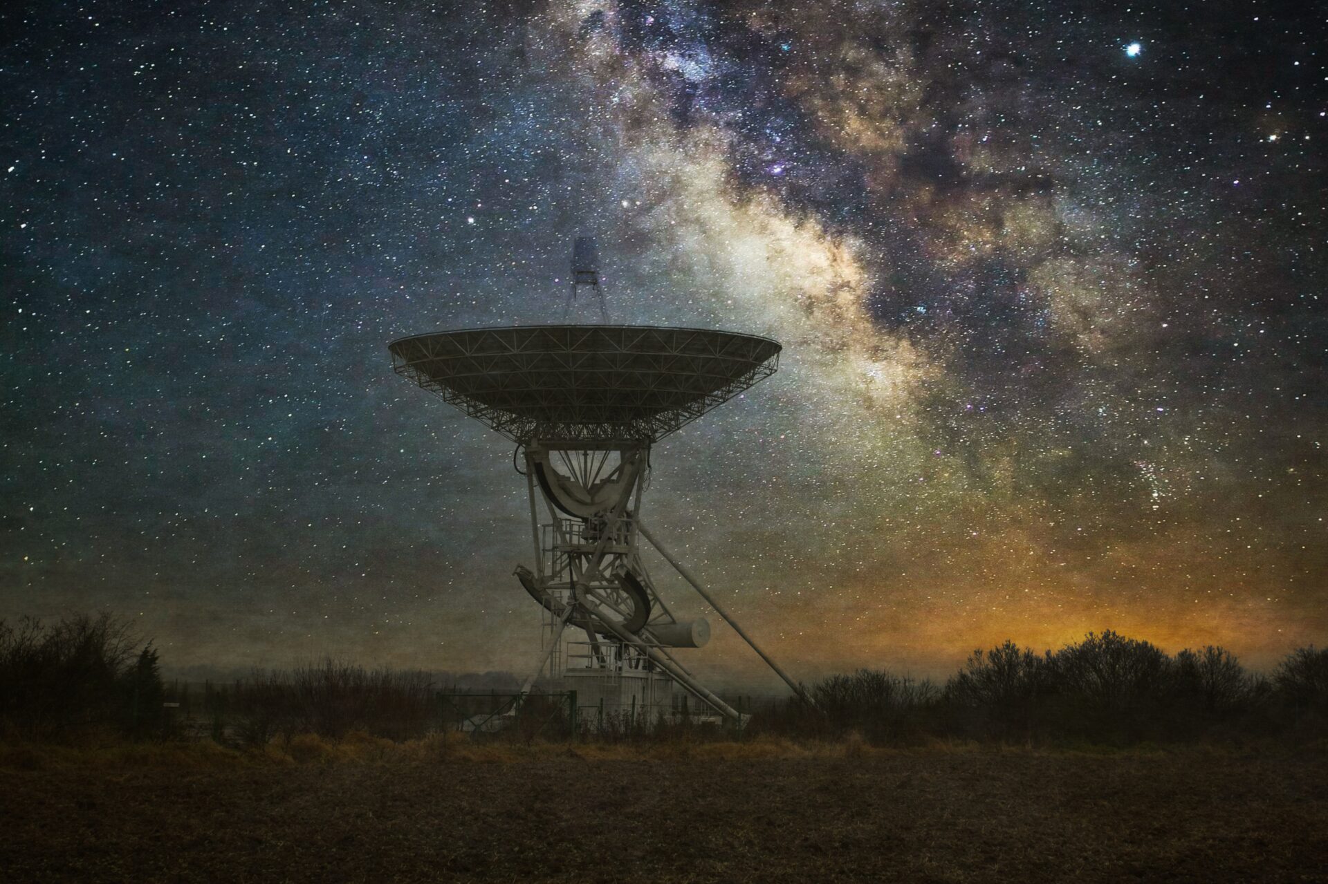 Radio telescope