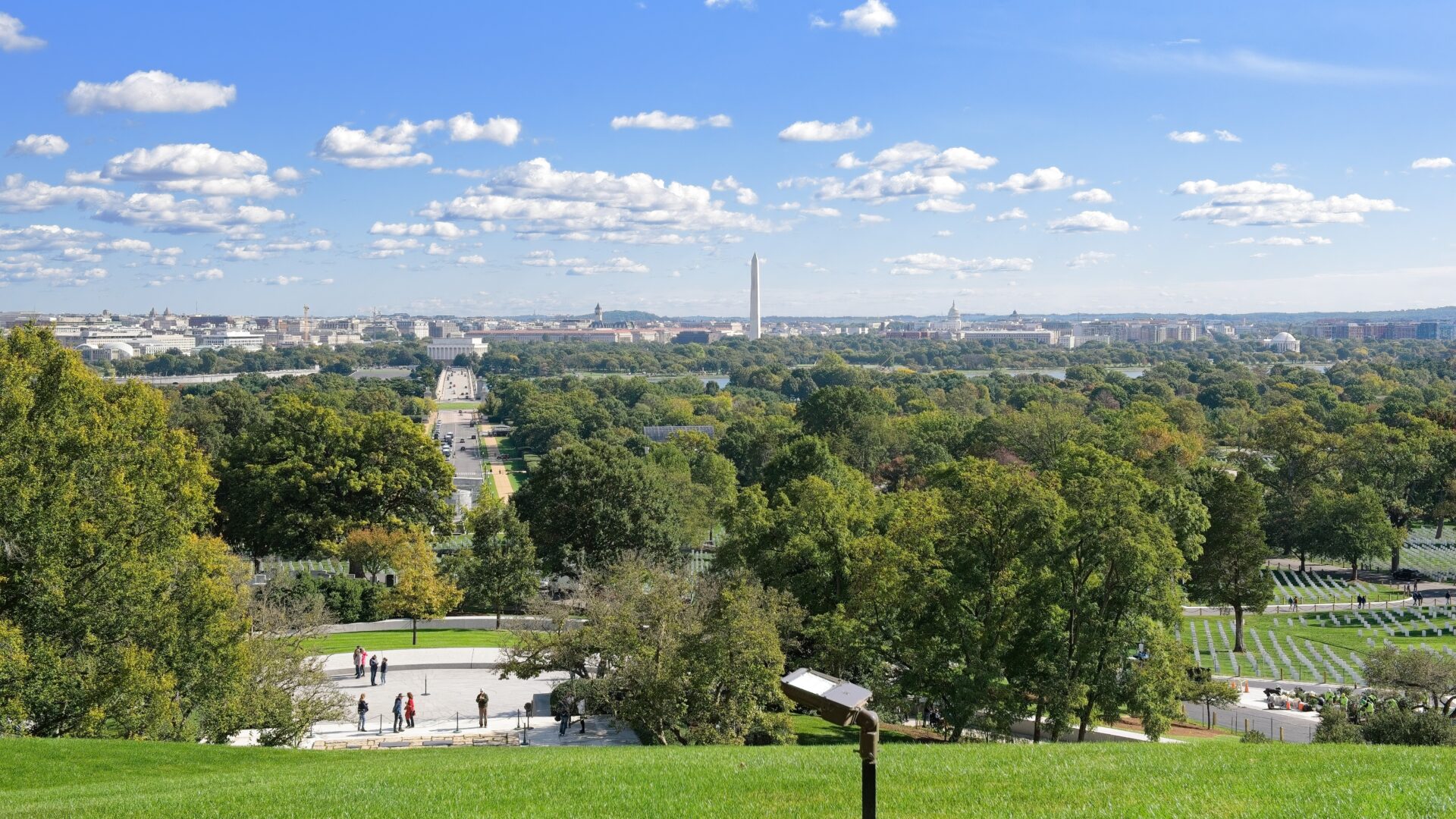 Washington_DC_from_Arlington-Virginia